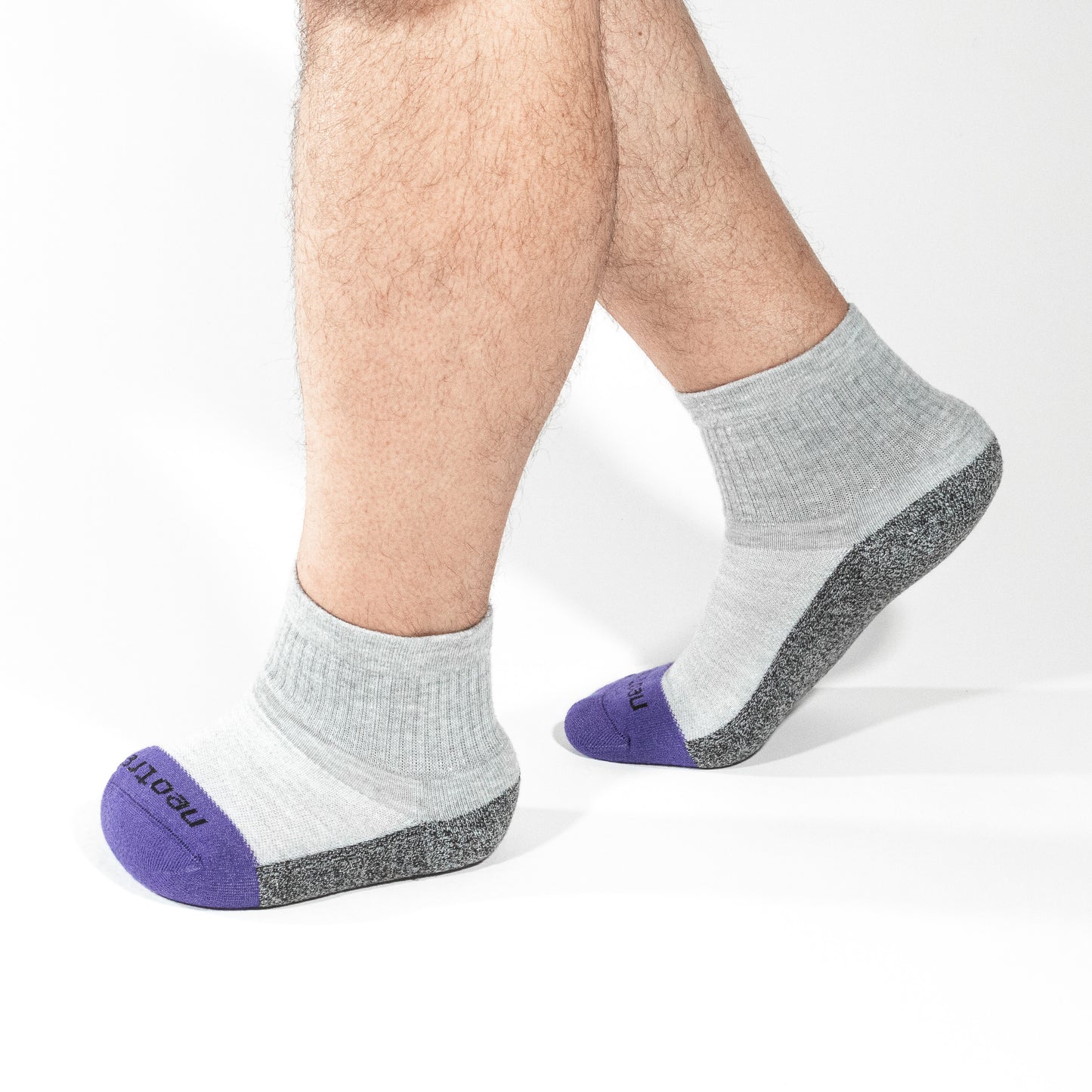 Truer-Fit™ Qtr Crew Socks: Mixed Pair (3pk) - NeoTrek Footwear